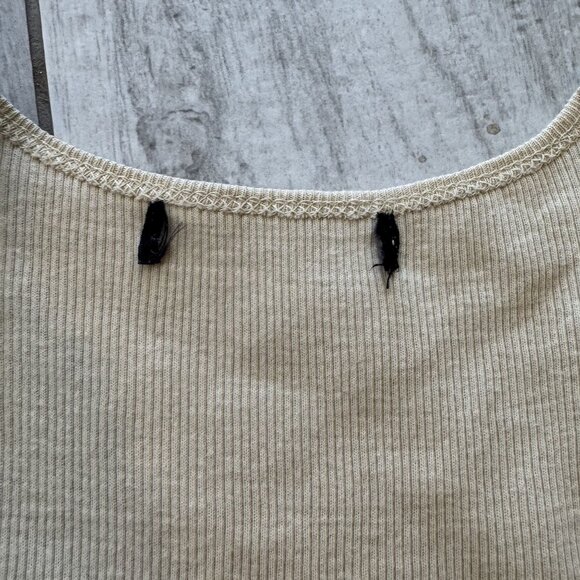 Sequined Beige Ribbed Tank Top With Scoop Neck & Stretchy Fit - Picture 4 of 8